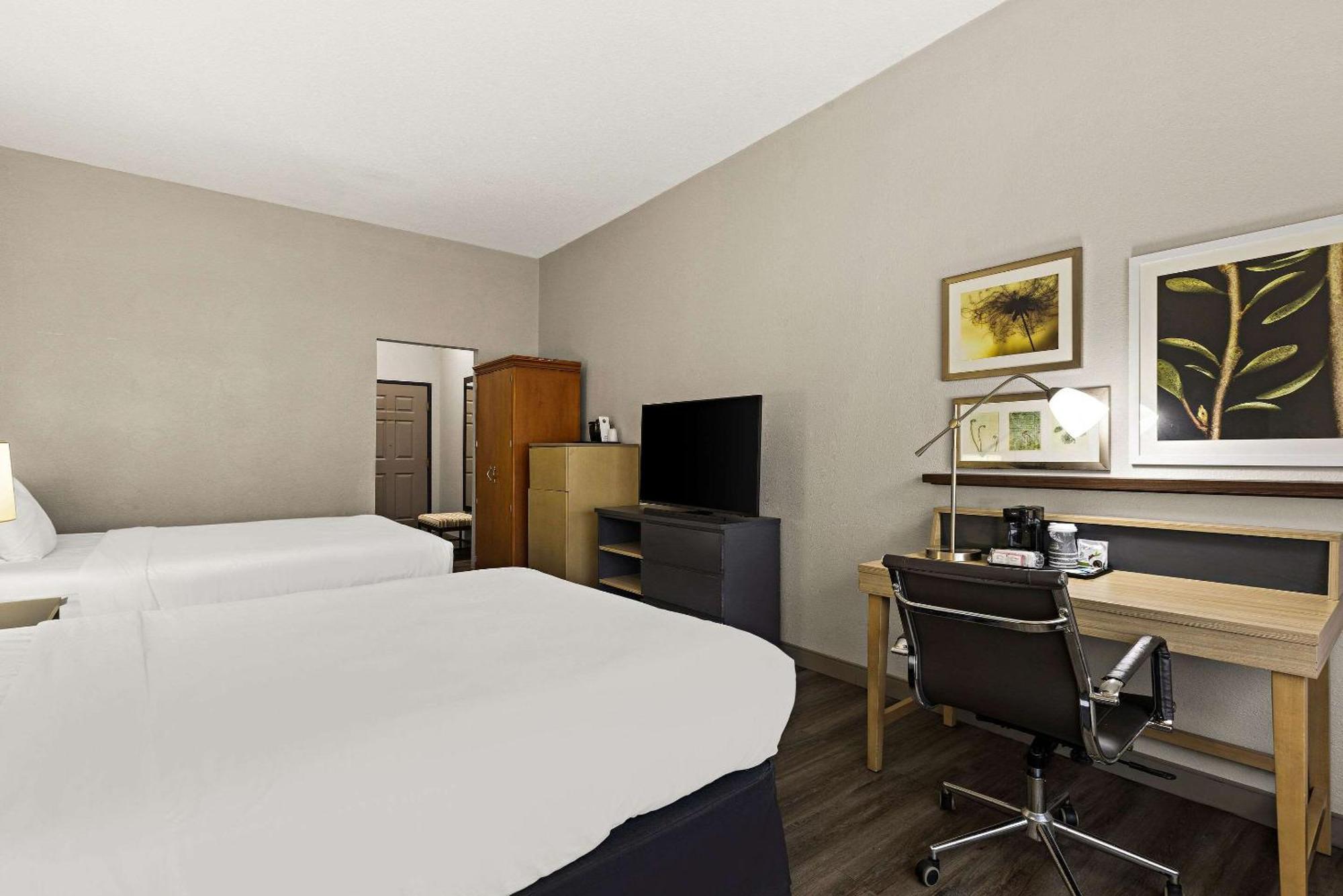 Country Inn & Suites By Radisson, Hinesville, Ga Buitenkant foto